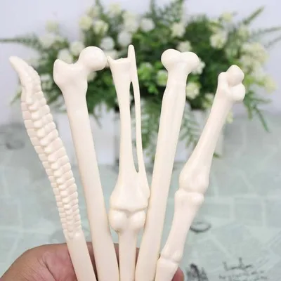 5pcs/Lot New Novelty Bone Ballpoint Pens 0.7mm Tips Blue Black Ink Pen for School Pack
5pcs/Lot New Novelty Bone Ballpoint Pens 0.7mm Tips Blue Black Ink Pen for School Pack