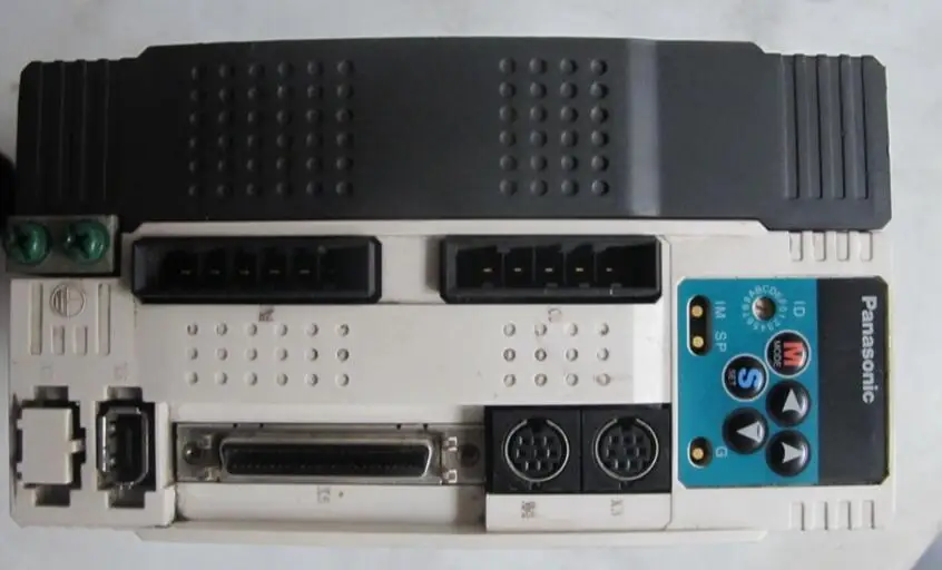 Servo drive MDDDT5540003 , Used one , 90% appearance new , 3 months warranty , fastly shipping
Servo drive MDDDT5540003 , Used one , 90% appearance new , 3 months warranty , fastly shipping