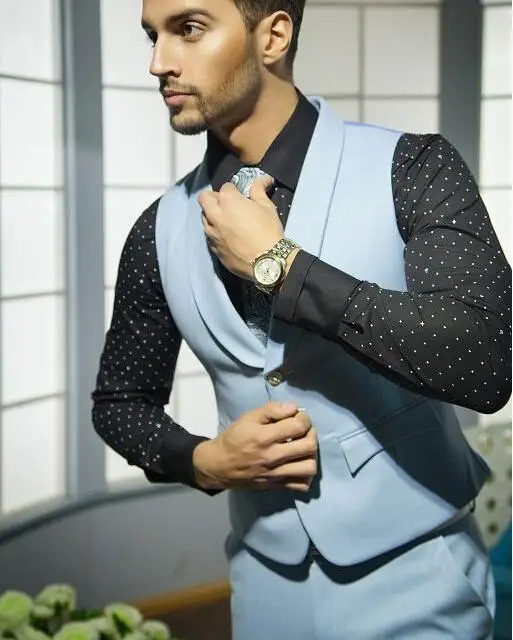 2017 Custom Made Groommen Tuxedos, Groom Suit Arabic Suit Party Suit Men's Suit Slim Fit( pants vest bow/tie)
2017 Custom Made Groommen Tuxedos, Groom Suit Arabic Suit Party Suit Men's Suit Slim Fit( pants vest bow/tie)