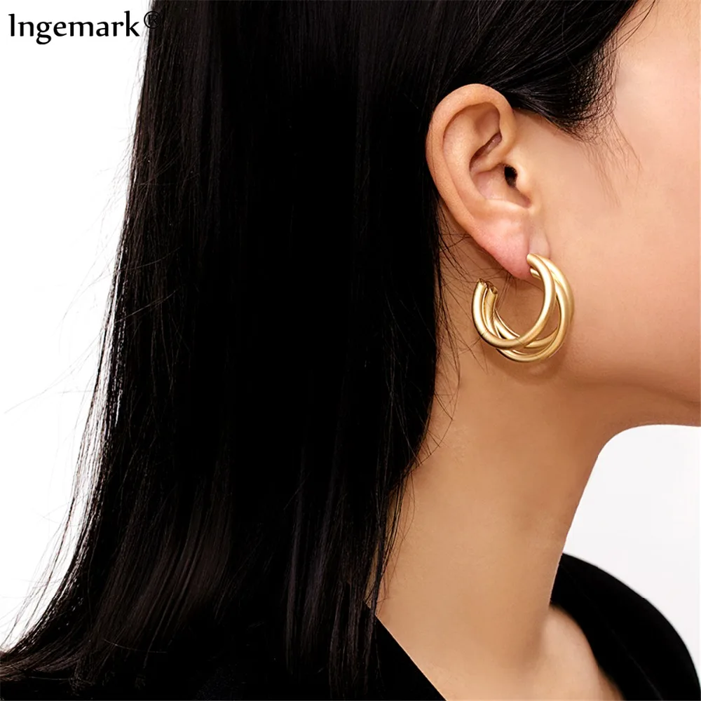 Ingemark Punk Gold Color Hoops Earrings Trendy Minimalist Thick Tube Round Circle Rings Earrings Hiphop Rock Jewelry 2019
Ingemark Punk Gold Color Hoops Earrings Trendy Minimalist Thick Tube Round Circle Rings Earrings Hiphop Rock Jewelry 2019