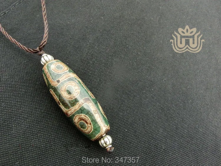 High Quality Tibet Dzi Nine Eyes Necklace Natural stone Materials Holy Article Tibet Dzi Bead Free shipping
High Quality Tibet Dzi Nine Eyes Necklace Natural stone Materials Holy Article Tibet Dzi Bead Free shipping