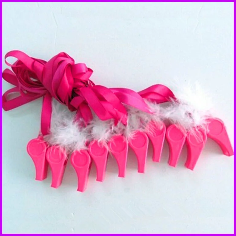 DHL 500pcs Whistle Sport Rugby Party Training School Cheerleaders Cheer With rope feather for party festival girl
DHL 500pcs Whistle Sport Rugby Party Training School Cheerleaders Cheer With rope feather for party festival girl