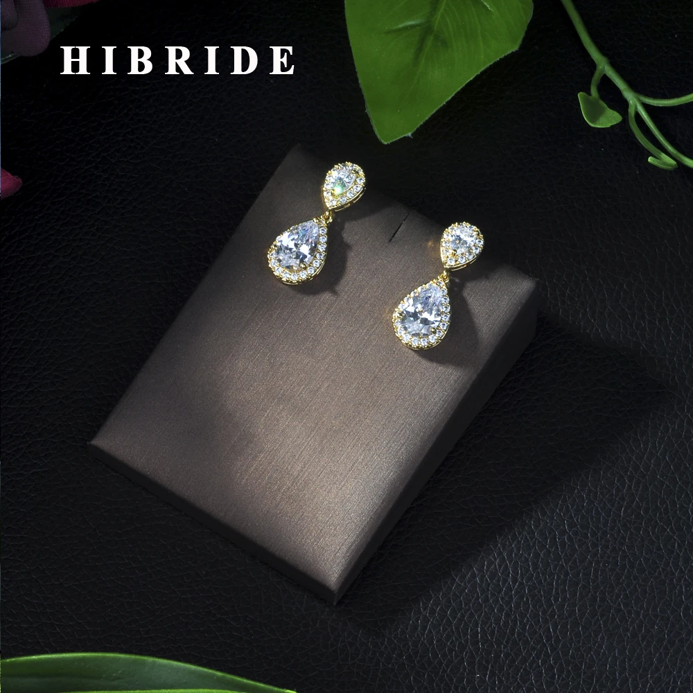HIBRIDE Sparkling Cubic Zirconia Stones Setting Silver Color Long Bridal Wedding Party Earrings Jewelry Accessories E-245
HIBRIDE Sparkling Cubic Zirconia Stones Setting Silver Color Long Bridal Wedding Party Earrings Jewelry Accessories E-245