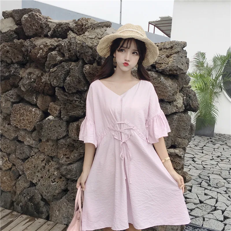 2018 Mori girl summer new female sweet Japanese Flare Sleeve short-sleeved high waist dress V collar student sweet cute Dress
2018 Mori girl summer new female sweet Japanese Flare Sleeve short-sleeved high waist dress V collar student sweet cute Dress