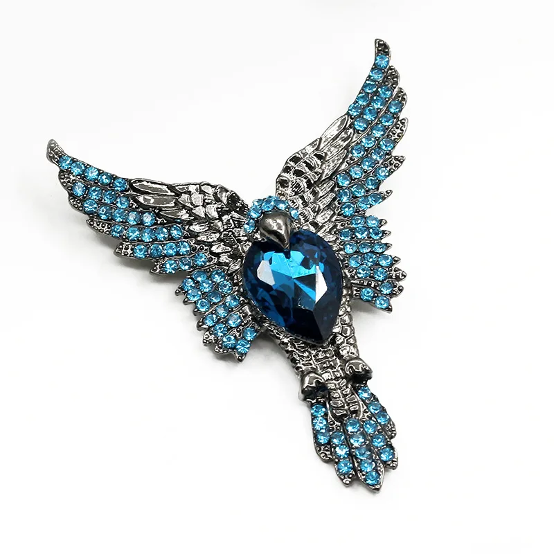 Great Sections Blue Rhinestone Body Shiny Light Blue Crystal Wings Eagle Brooches
Great Sections Blue Rhinestone Body Shiny Light Blue Crystal Wings Eagle Brooches