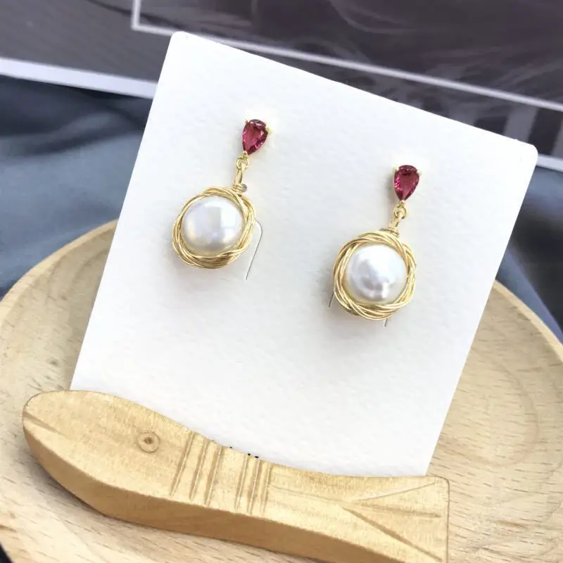 2019 New Natural Pearl Earrings Handmade Accesorios Mujer Red Stone Wild Temperament Brincos Fashion Light Luxury Jewelry FL6389
2019 New Natural Pearl Earrings Handmade Accesorios Mujer Red Stone Wild Temperament Brincos Fashion Light Luxury Jewelry FL6389
