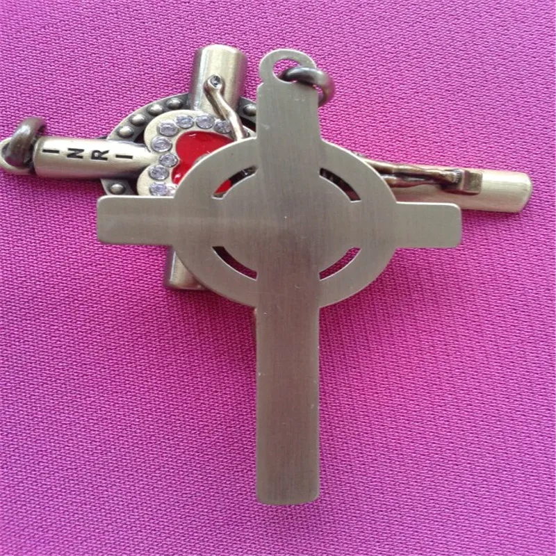 European Catholic Retro Crucifix Jesus Holy Body Cross Necklace Artificial Gems Lady Good Friday Memorial Hanging Decoration
European Catholic Retro Crucifix Jesus Holy Body Cross Necklace Artificial Gems Lady Good Friday Memorial Hanging Decoration