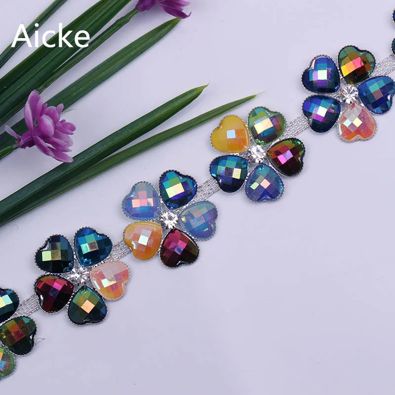 1 yard 2 .5 cm Colorful Resin Flower Rhinestones Chain Trim Applique for Wedding Dresses Costume DIY Crafts Cusack
1 yard 2 .5 cm Colorful Resin Flower Rhinestones Chain Trim Applique for Wedding Dresses Costume DIY Crafts Cusack