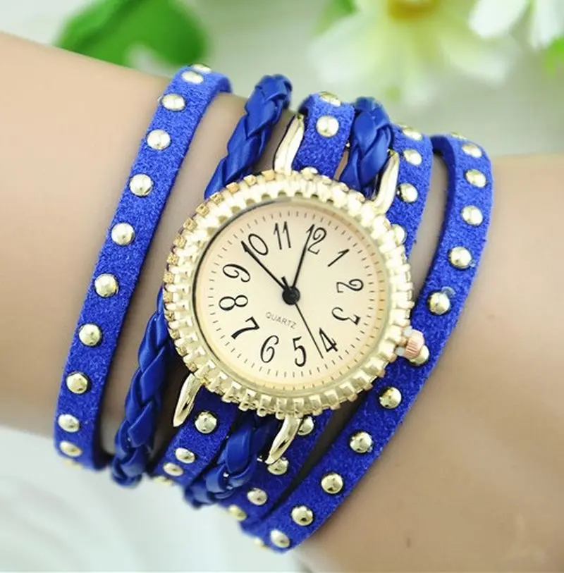 NEW Strip Watch women Fashion Strap PU Leather Watch Golden dots wrap wristwatch Dress woman Watch Dropshipping
NEW Strip Watch women Fashion Strap PU Leather Watch Golden dots wrap wristwatch Dress woman Watch Dropshipping