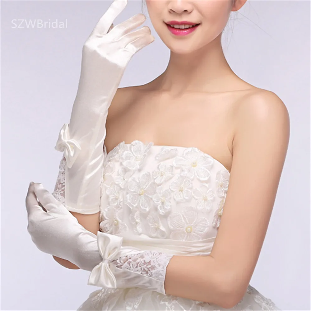 New Arrival Bridal Gloves Embroider Gloves Short Vestido Bridal Cheap Finger Sexy Wedding Accessories
New Arrival Bridal Gloves Embroider Gloves Short Vestido Bridal Cheap Finger Sexy Wedding Accessories