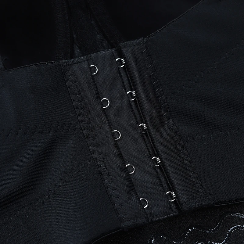 Beateen 2019 New Sexy Punk Sling Crop Top Beading Metal Backless Women Detachable Straps Push Up Bralette Nightclub Party Tops
Beateen 2019 New Sexy Punk Sling Crop Top Beading Metal Backless Women Detachable Straps Push Up Bralette Nightclub Party Tops