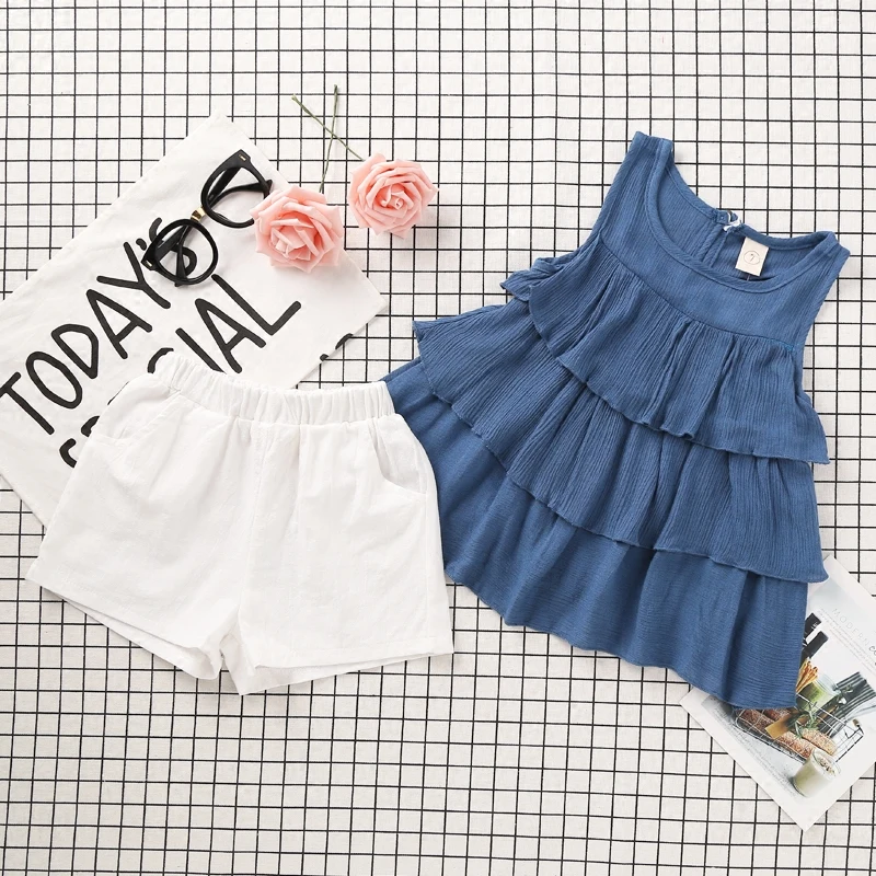 2017 Children Girl Summer Clothes Set Fashion Kids Girls Layers Cotton Shirts+White Shorts 2pcs Garments Suits
2017 Children Girl Summer Clothes Set Fashion Kids Girls Layers Cotton Shirts+White Shorts 2pcs Garments Suits