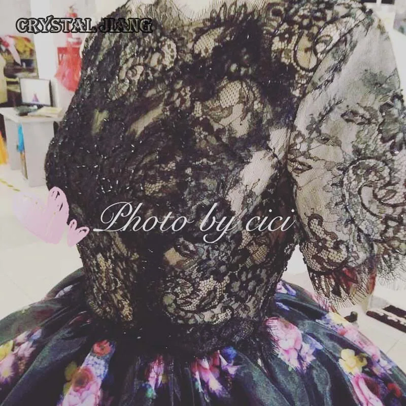 Arab Prom Bridesmaid Dresses 2018 Short Floral Printed Illusion Lace Bridesmaid Gown Real Image
Arab Prom Bridesmaid Dresses 2018 Short Floral Printed Illusion Lace Bridesmaid Gown Real Image