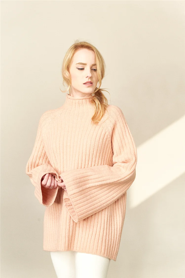 2019 Women Solid Color Turtleneck Sweater Casual Loose Soft Female Knitted Tops Flare Sleeve Ladies Long Pullovers
2019 Women Solid Color Turtleneck Sweater Casual Loose Soft Female Knitted Tops Flare Sleeve Ladies Long Pullovers