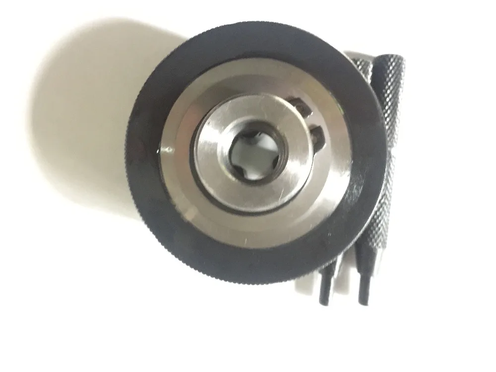 3 jaw self tightening chuck K01-63 M14x1 thread link small woodworking hand chuck
3 jaw self tightening chuck K01-63 M14x1 thread link small woodworking hand chuck