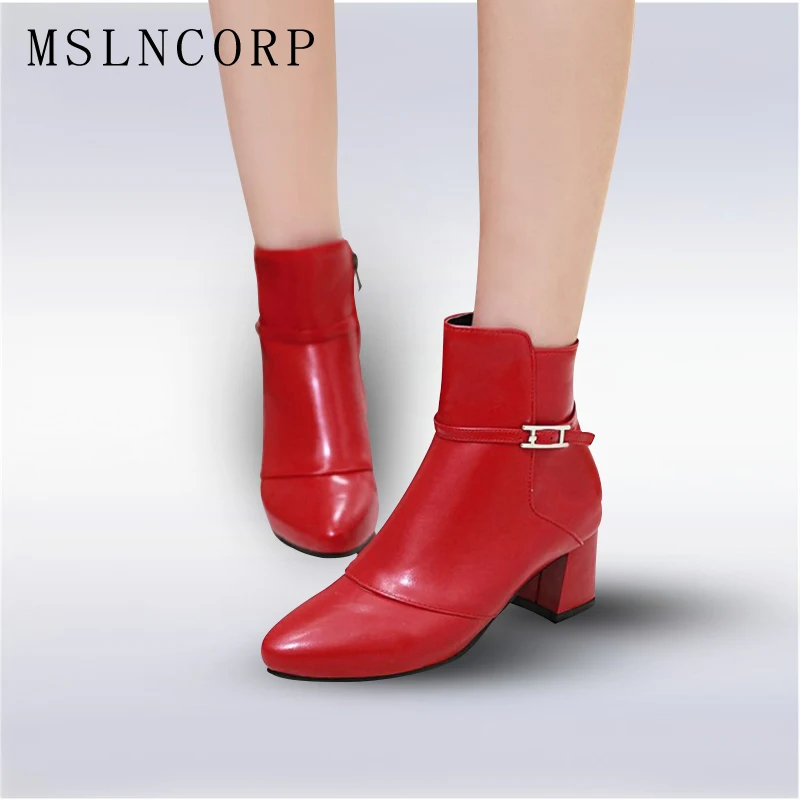 plus size 34-44 Women Buckles Ankle Boots Autumn Winter Thick High Heel Martin Boots Zip Leather Shoes Ladies Motorcycle Boots
plus size 34-44 Women Buckles Ankle Boots Autumn Winter Thick High Heel Martin Boots Zip Leather Shoes Ladies Motorcycle Boots