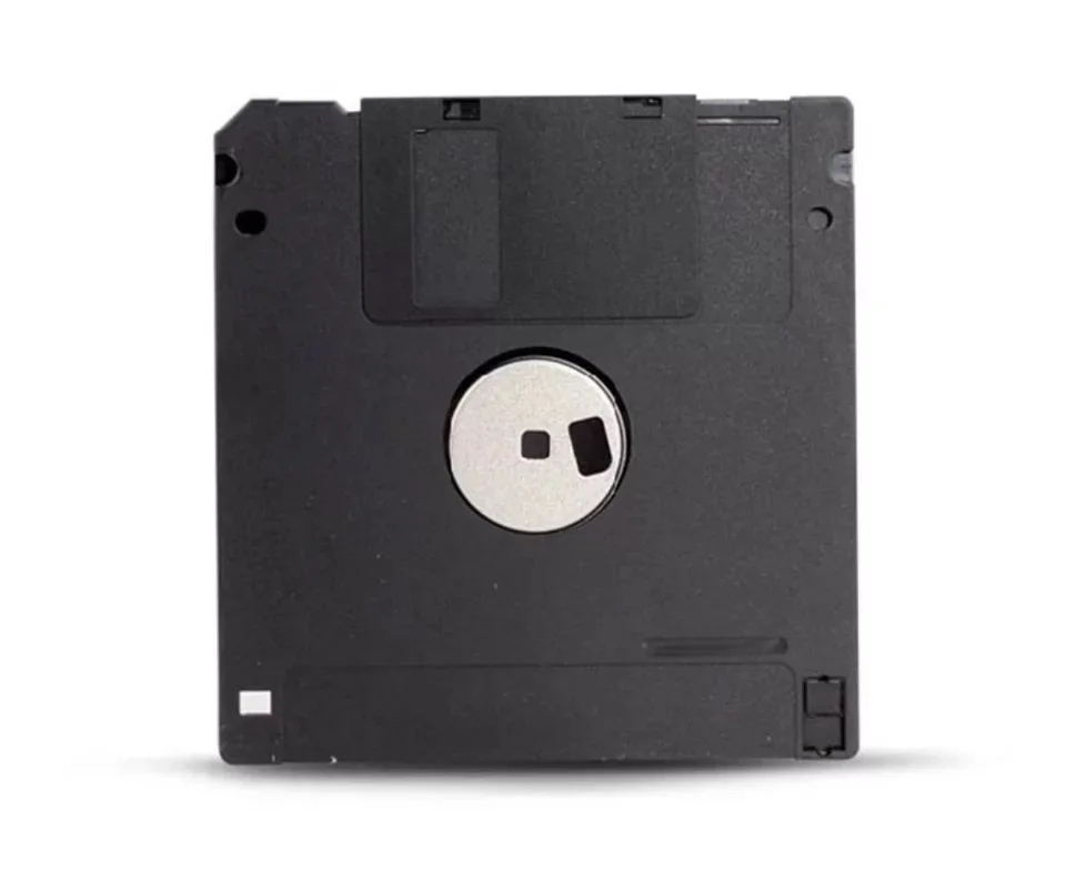 Wholesale 10 Pcs Authentic Diskettes 1.44 MB 3.5 inch MF 2HD Formatted Floppy Discs
Wholesale 10 Pcs Authentic Diskettes 1.44 MB 3.5 inch MF 2HD Formatted Floppy Discs