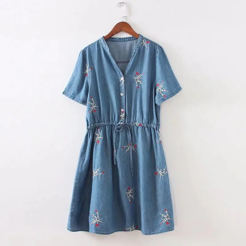 Summer Midi Art Embroidery Denim Dress Women Elastic High Waist Korean Sweet Button Shirt Jeans Dresses Femme Plus Size Clothes
Summer Midi Art Embroidery Denim Dress Women Elastic High Waist Korean Sweet Button Shirt Jeans Dresses Femme Plus Size Clothes