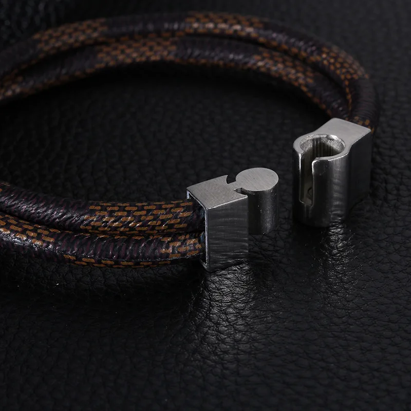 Модный кожаный ремешок с титановой стальной пряжкой браслет в стиле ретро модный