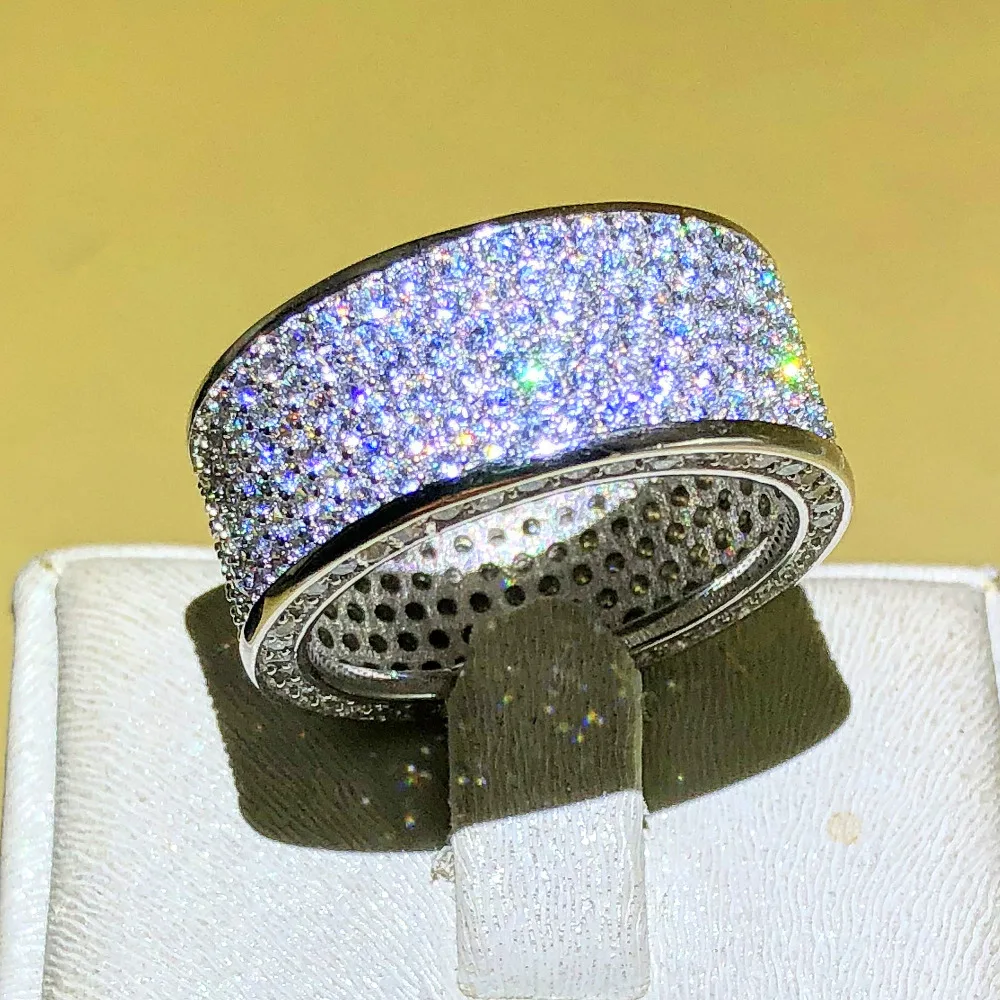 Роскошное ювелирное изделие, модель S925 и 320, блестящее кольцо на палец, шесть рядов, шт., CZ, полностью алмазное кольцо для женщин и мужчин
Роскошное ювелирное изделие, модель S925 и 320, блестящее кольцо на палец, шесть рядов, шт., CZ, полностью алмазное кольцо для женщин и мужчин
