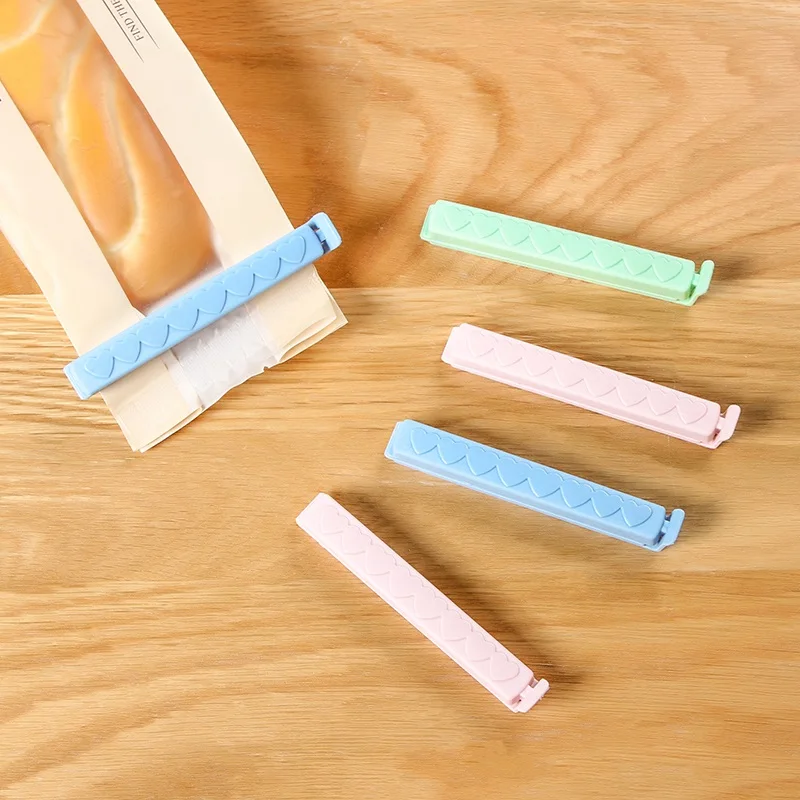 5 Pcs Househould Food Snack Storage Seal Sealing Bag Clips Sealer Clamp Food Bag Clips Kitchen Tool Home Food Close Clip Seal
5 Pcs Househould Food Snack Storage Seal Sealing Bag Clips Sealer Clamp Food Bag Clips Kitchen Tool Home Food Close Clip Seal