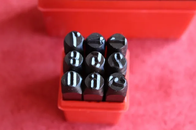 Leather craft making tool numbers mould 5mm 9 in 1 embossing mould tool diy hardware
Leather craft making tool numbers mould 5mm 9 in 1 embossing mould tool diy hardware