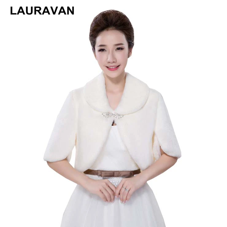 Faux Fur Shawl Wedding Wrap Women Winter Cap Sleeves Bridal Wraps Warm Fur Boleros Bridal Jackets Elegant Evening Prom Coat
Faux Fur Shawl Wedding Wrap Women Winter Cap Sleeves Bridal Wraps Warm Fur Boleros Bridal Jackets Elegant Evening Prom Coat
