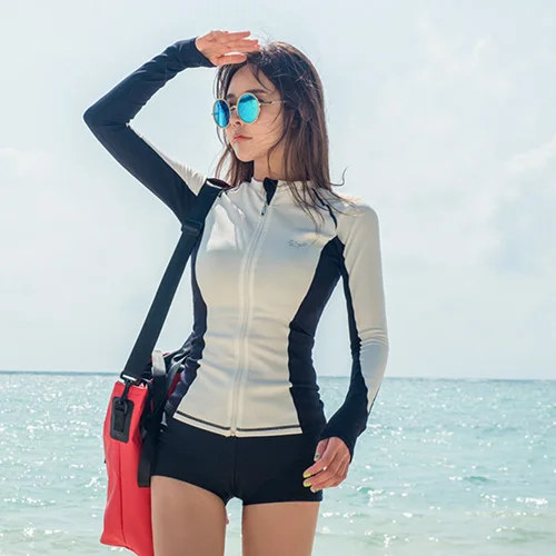 Rhyme Lady three Pieces long sleeve Rash guard new summer high quality girls 2018 brazilian swimsuit Crochet swimming suit
Rhyme Lady three Pieces long sleeve Rash guard new summer high quality girls 2018 brazilian swimsuit Crochet swimming suit