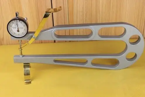 Violin/Guitar making tools, High quality violin/guitar thickness measure tools dial indicator factory direct sales
Violin/Guitar making tools, High quality violin/guitar thickness measure tools dial indicator factory direct sales
