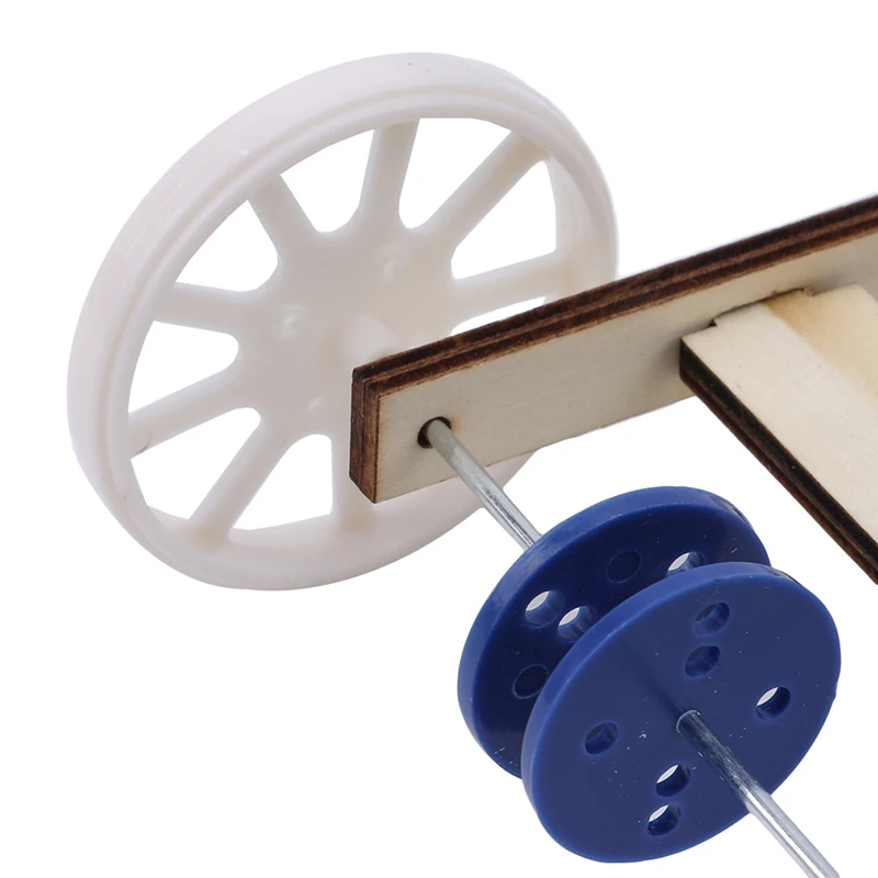 New Log Color Gravity Car Hand-assembled Scientific Experiment Funny Toys For children/students
New Log Color Gravity Car Hand-assembled Scientific Experiment Funny Toys For children/students