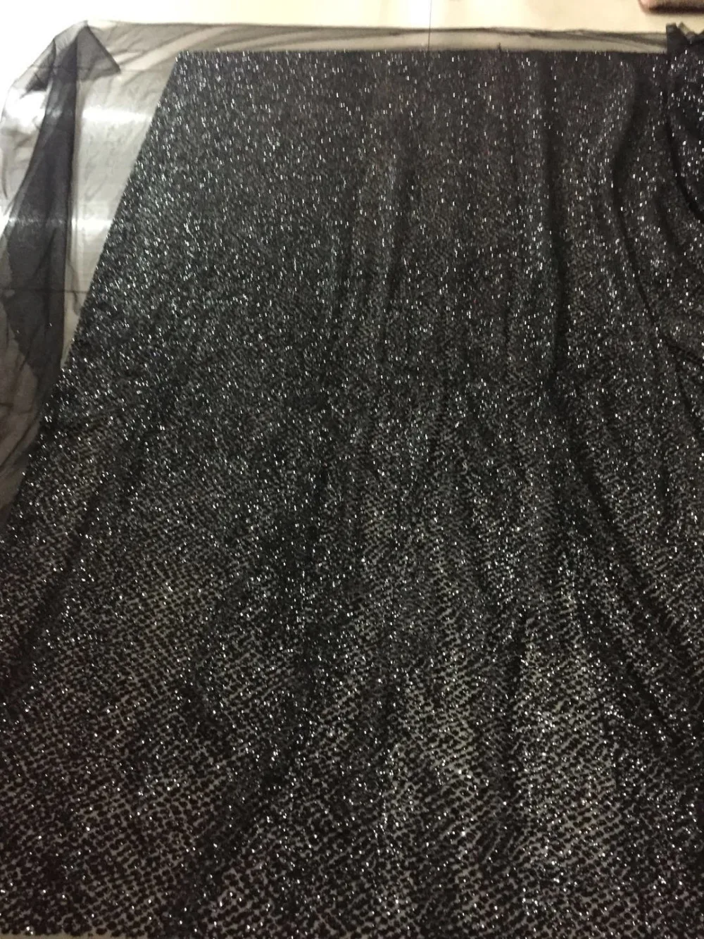 stock 5yards/bag CH824# Black granulated flash powder lace fabric for bridal wedding dress/sawing Free shipping
stock 5yards/bag CH824# Black granulated flash powder lace fabric for bridal wedding dress/sawing Free shipping