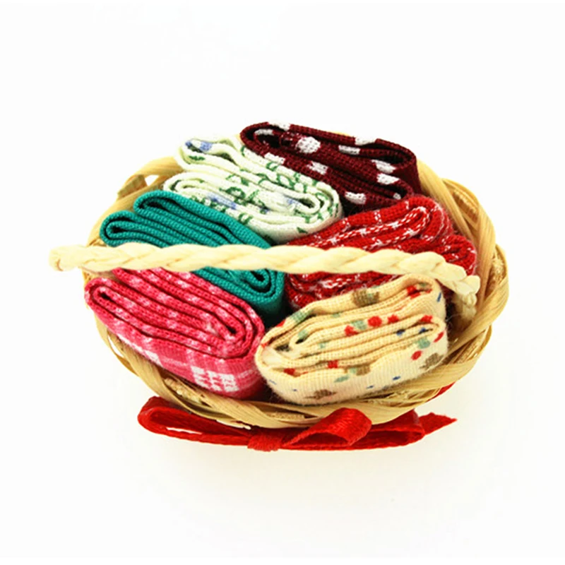 Mini Bow Cloth Basket Simulation Furniture Model Toys for Doll House Decoration 1/12 Doll House Miniature Accessories
Mini Bow Cloth Basket Simulation Furniture Model Toys for Doll House Decoration 1/12 Doll House Miniature Accessories