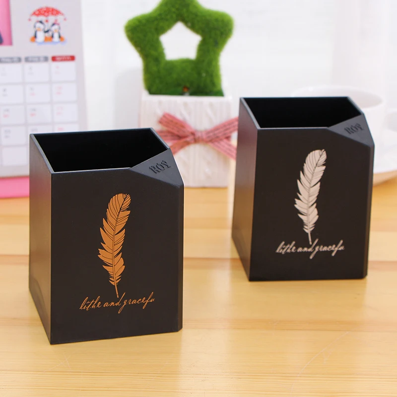 ABS Pen Holder Kawaii Desk Pencil Holder Carton Desktop Pen Creative Office Accessories
ABS Pen Holder Kawaii Desk Pencil Holder Carton Desktop Pen Creative Office Accessories