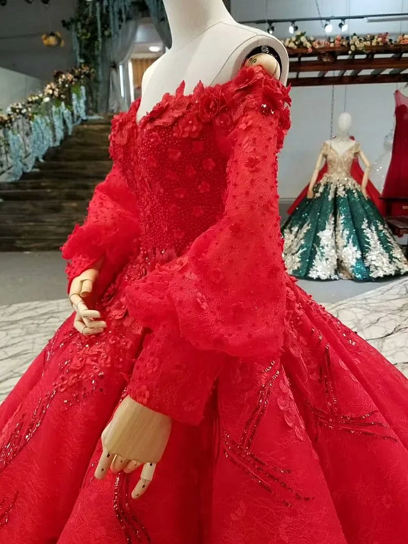 Luxury Red Lace Flowers Wedding dresses Puffy Long Sleeves Big Skirt Waves Petticoat Including New Design Bridal Dresses
Luxury Red Lace Flowers Wedding dresses Puffy Long Sleeves Big Skirt Waves Petticoat Including New Design Bridal Dresses