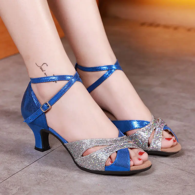 Glitter Salsa Dance Shoes Women Soft Rubber Summer Ladies Tango Ballroom Dance Shoes 5.5cm Heels Party Woman Latin Dancing Shoes
Glitter Salsa Dance Shoes Women Soft Rubber Summer Ladies Tango Ballroom Dance Shoes 5.5cm Heels Party Woman Latin Dancing Shoes