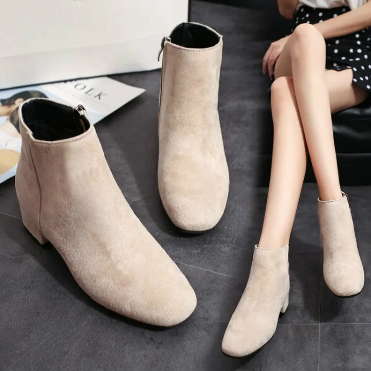 2019 Autumn Women Fashion Flock Square Toe 4 CM Hoof Heels Martin Boots Ladies Solid Casual Zip Ankle Boots Thick Heel Booties
2019 Autumn Women Fashion Flock Square Toe 4 CM Hoof Heels Martin Boots Ladies Solid Casual Zip Ankle Boots Thick Heel Booties