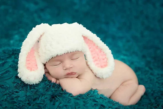 

Шапка для мальчика, шапка для девочки, кролик, Пасхальный кролик, реквизит для фотографий, вязаный крючком белый кролик, подарок для детског...