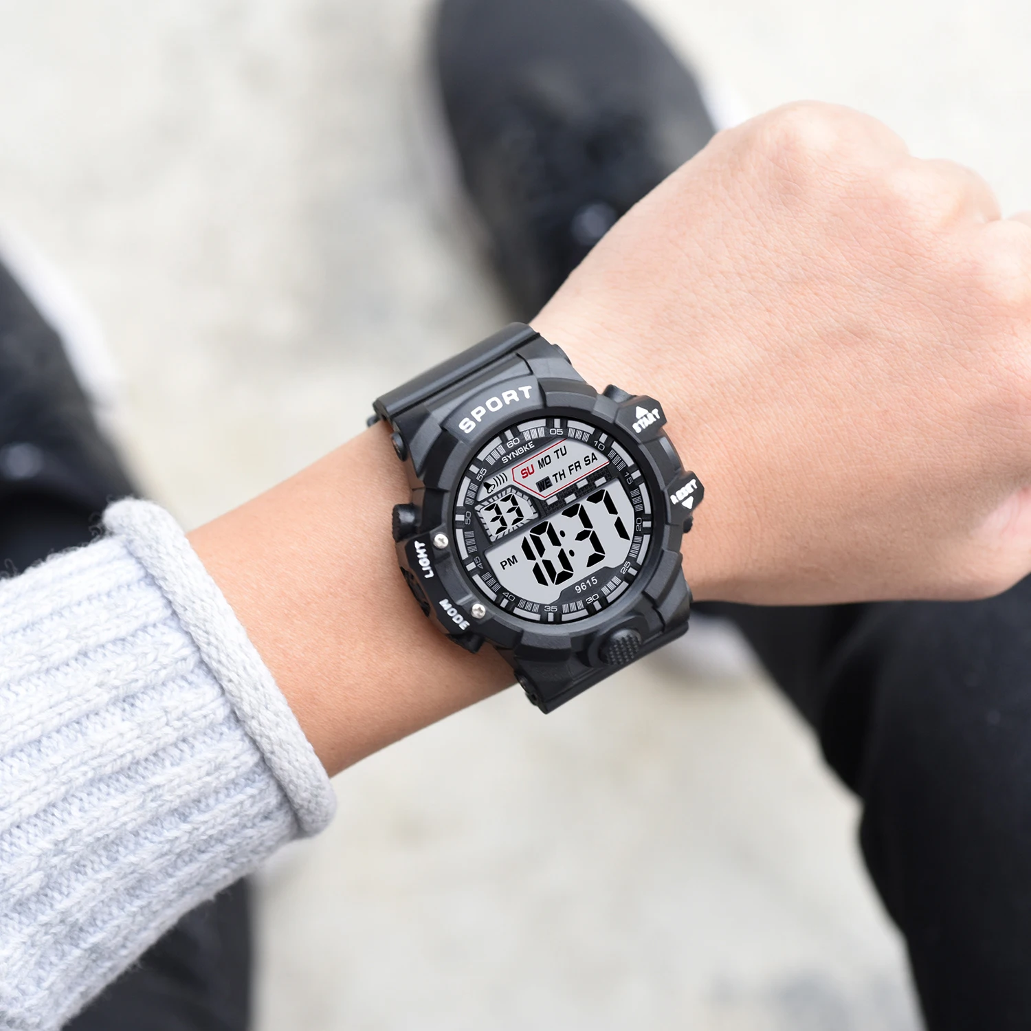 PANARS New Arrival Fashion Living Waterproof Student Watches Children Boy Men Digital LED Alarm Date Casual Sports Wrist Watch
PANARS New Arrival Fashion Living Waterproof Student Watches Children Boy Men Digital LED Alarm Date Casual Sports Wrist Watch