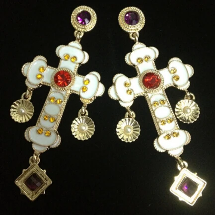Fashion Show European Style Exaggerated Retro Big Cross Drop Earrings for Women Jewelry Dangle drop earrings
Fashion Show European Style Exaggerated Retro Big Cross Drop Earrings for Women Jewelry Dangle drop earrings