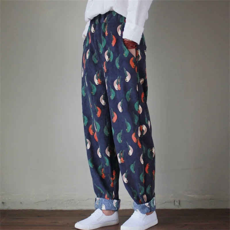 auumn women pants clothes Classic printed corduroy casual trousers Elastic waist printing loose Harem pants for female
auumn women pants clothes Classic printed corduroy casual trousers Elastic waist printing loose Harem pants for female