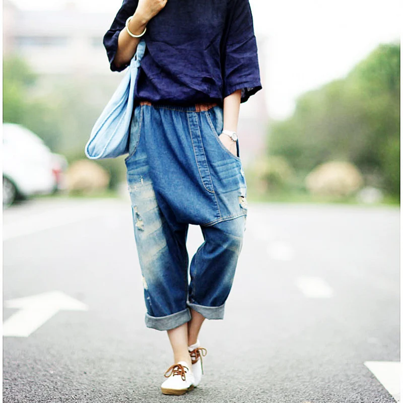 Plus size Boyfriend Jeans Women streetwear Ripped Hole Wide Leg Harem Pants Baggy hip hop Drop Crotch Denim Trousers
Plus size Boyfriend Jeans Women streetwear Ripped Hole Wide Leg Harem Pants Baggy hip hop Drop Crotch Denim Trousers