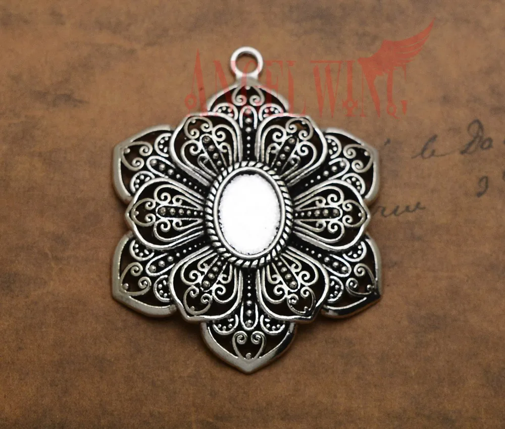 2pcs 13x18mm Inner Size Antique Silver plated Classic Style Big Flower Cabochon Base Setting Charms Pendant DIY supplies
2pcs 13x18mm Inner Size Antique Silver plated Classic Style Big Flower Cabochon Base Setting Charms Pendant DIY supplies