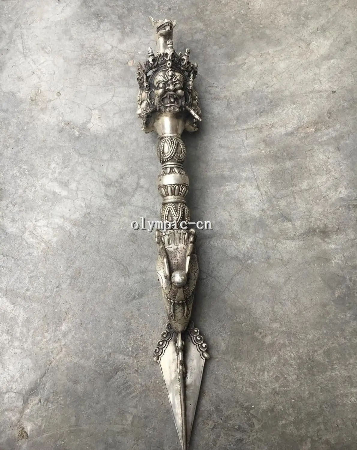 23 ''бронзовое посеребрение резной голова лошади Hayagriva Vajrapani буддизм vajra
23 ''бронзовое посеребрение резной голова лошади Hayagriva Vajrapani буддизм vajra