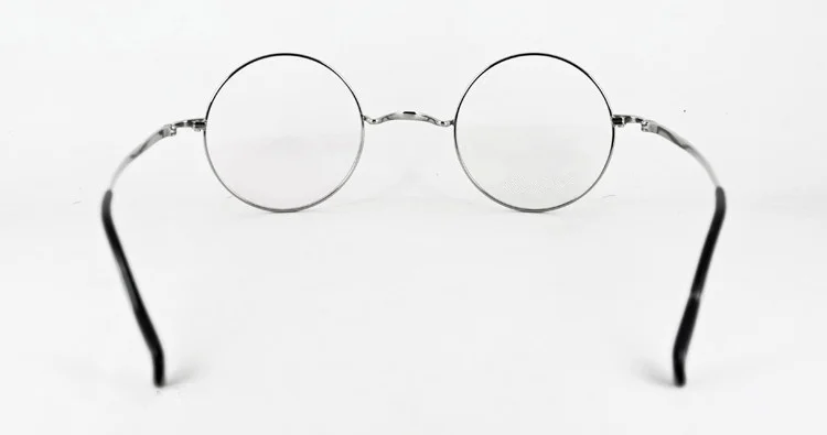 Vintage Round Silver 44mm Pure Titanium Metal Eyeglass Frames Full Rim myopia Glasses from -125 -250 -300 -600
Vintage Round Silver 44mm Pure Titanium Metal Eyeglass Frames Full Rim myopia Glasses from -125 -250 -300 -600