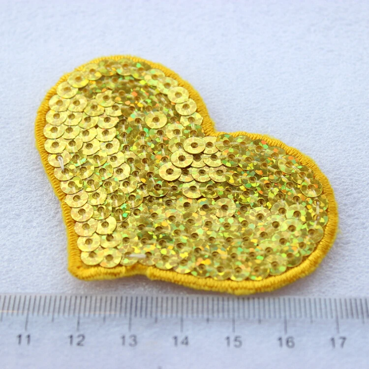 Set of 2000pcs Gold Heart Appliques sequin 720*540mm Embroidered Patches Sewing on Patches FZ0170
Set of 2000pcs Gold Heart Appliques sequin 720*540mm Embroidered Patches Sewing on Patches FZ0170