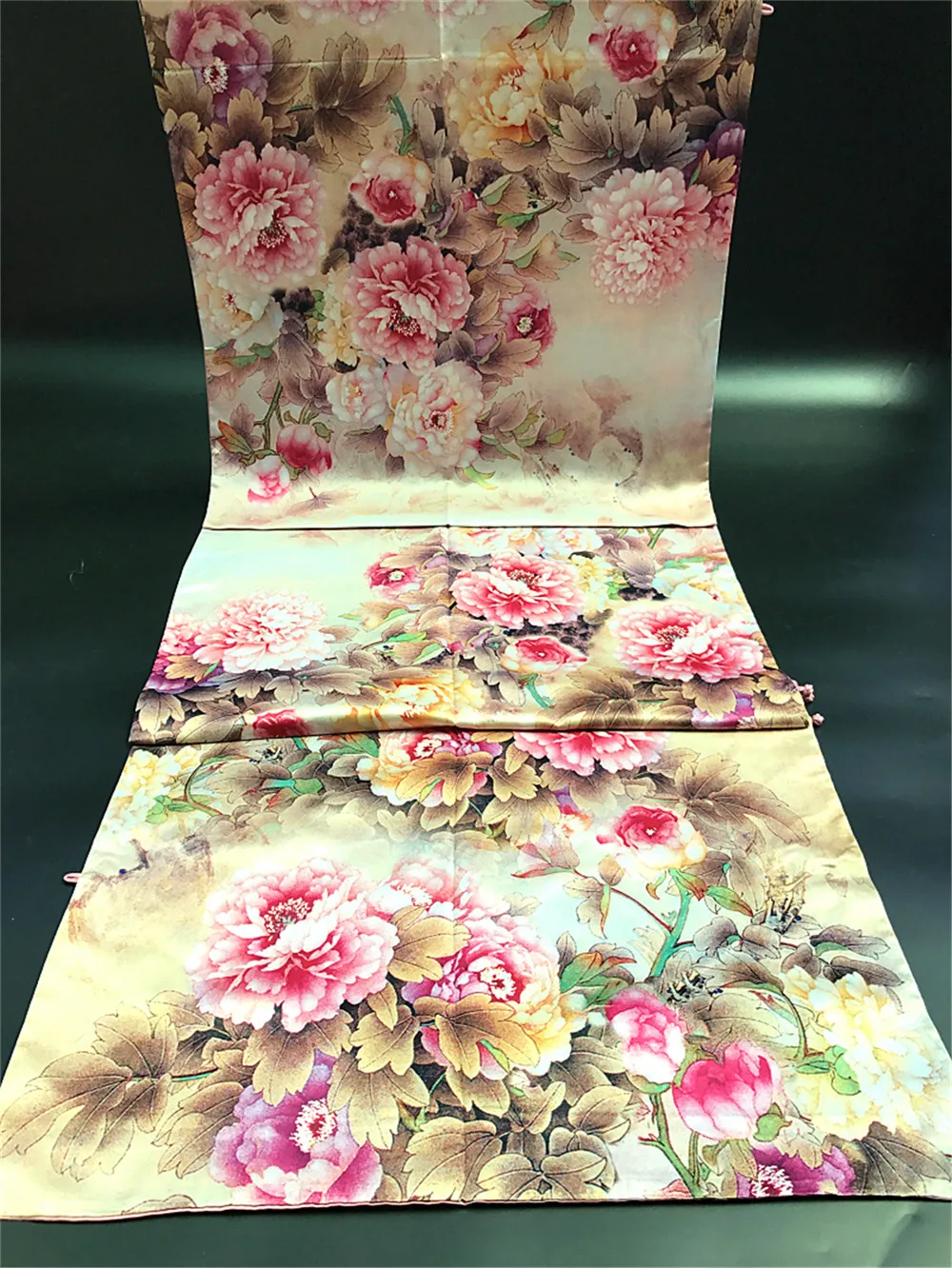 172x50cm SILK Lycra FABRIC 30%Natural Silk+70%Lycra Fashion Fabrics Dress Silk Print Fabric HF13
172x50cm SILK Lycra FABRIC 30%Natural Silk+70%Lycra Fashion Fabrics Dress Silk Print Fabric HF13