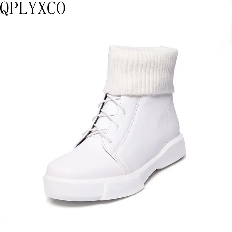 QPLYXCO Plus boots fashion casual Big 34-43 tenis feminino shoes woman ankle boots Autumn plush winter sweet Women shoes 9587
QPLYXCO Plus boots fashion casual Big 34-43 tenis feminino shoes woman ankle boots Autumn plush winter sweet Women shoes 9587