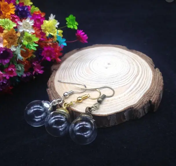 50sets/lot 12*3mm (opening) glass globe bubble & 8mm classic cap & Ear hook set DIY Glass wishing ball vial earrings diy jewelry
50sets/lot 12*3mm (opening) glass globe bubble & 8mm classic cap & Ear hook set DIY Glass wishing ball vial earrings diy jewelry