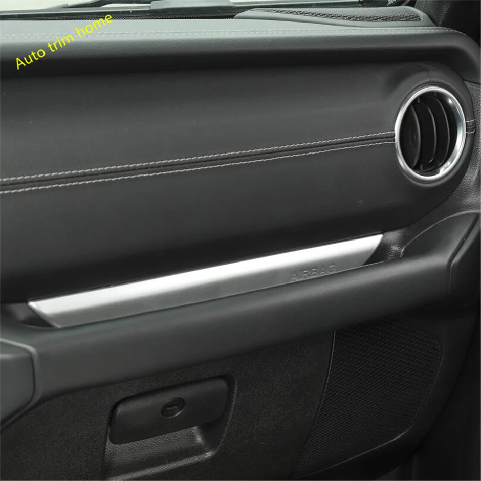 Accessories Interior Refit Copilot Glove Handle Strip Cover Trim Fit For Jeep Wrangler JL 2018 - 2022 Red / Matte / Carbon Fiber
Accessories Interior Refit Copilot Glove Handle Strip Cover Trim Fit For Jeep Wrangler JL 2018 - 2022 Red / Matte / Carbon Fiber