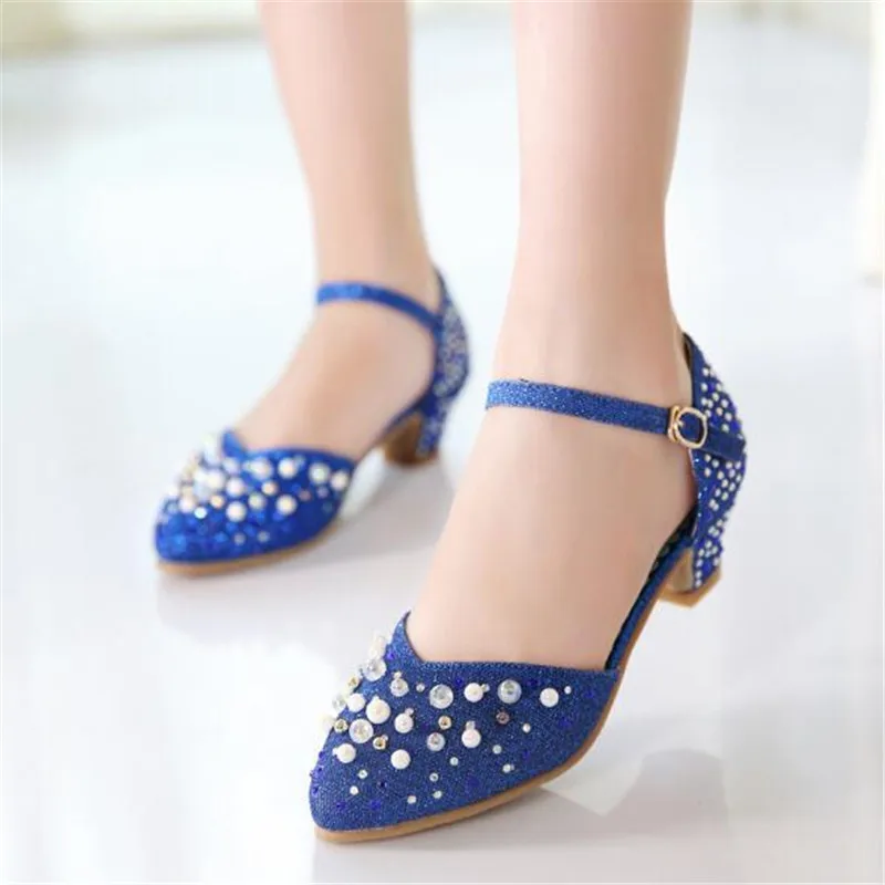 New Spring/Summer Children Shoes Baby Toddler High-heeled Princess Girls Dance Dress Shoes Student Kids Leather Shoes 02
New Spring/Summer Children Shoes Baby Toddler High-heeled Princess Girls Dance Dress Shoes Student Kids Leather Shoes 02
